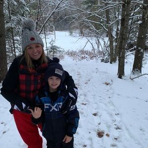 Meet your Posher, Desiree